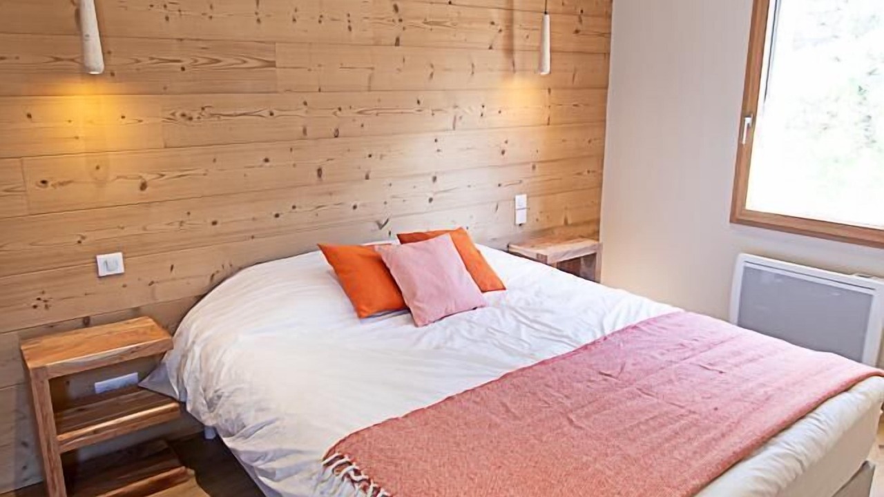 Photo of Bedroom in Cazeaux-de-Larboust
