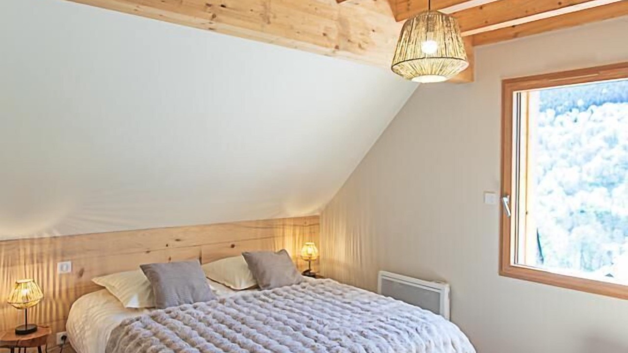Photo of Bedroom in Cazeaux-de-Larboust