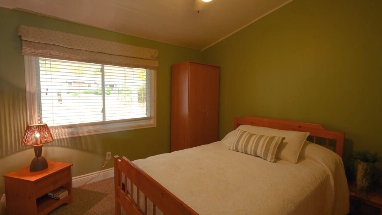 Photo of Bedroom in Lambton Shores