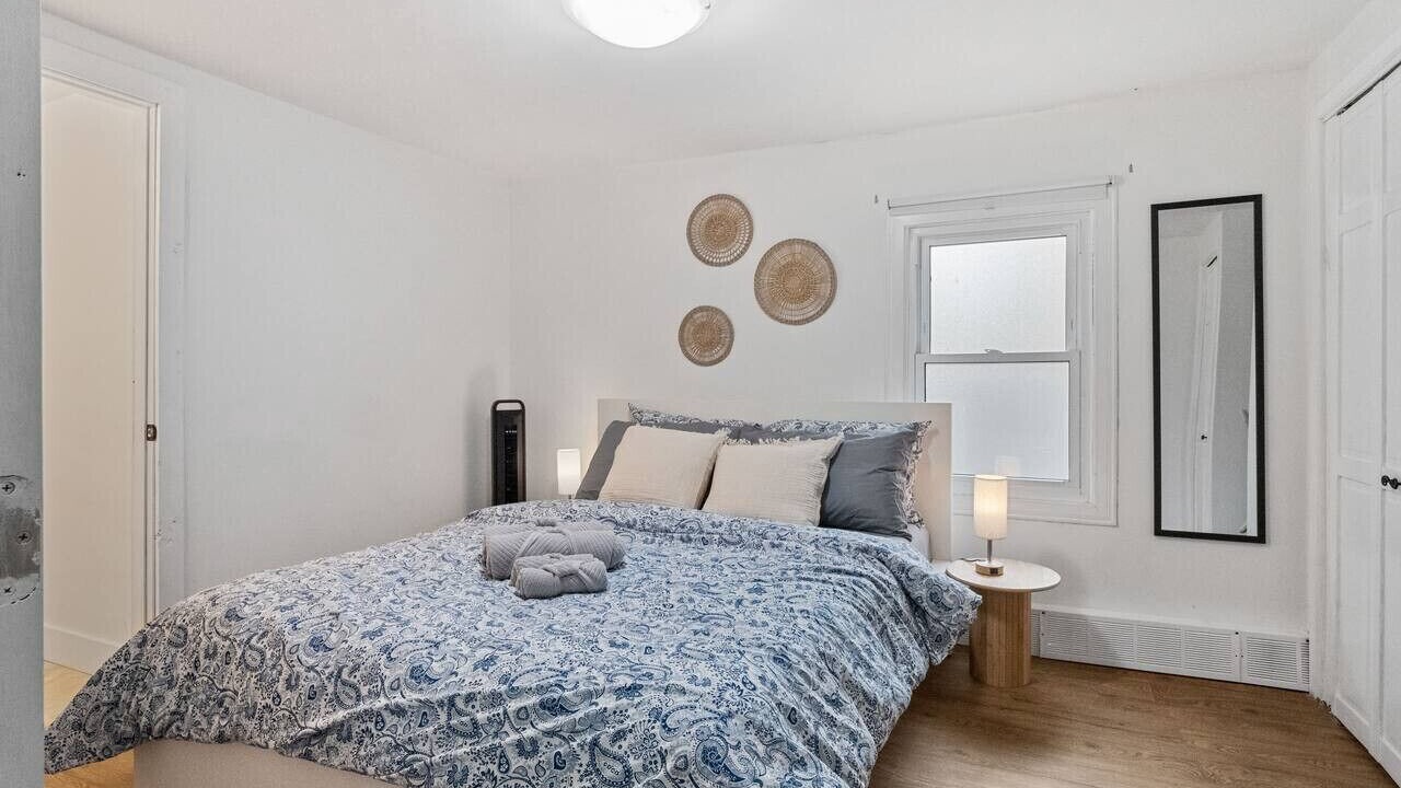 Photo of Bedroom in Fort Erie