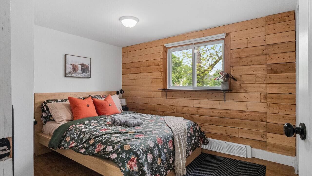 Photo of Bedroom in Fort Erie