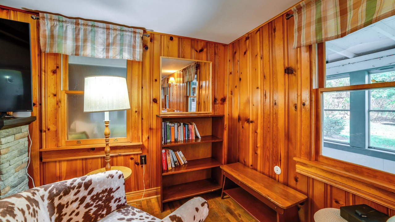 Photo of Livingroom in Susquehanna