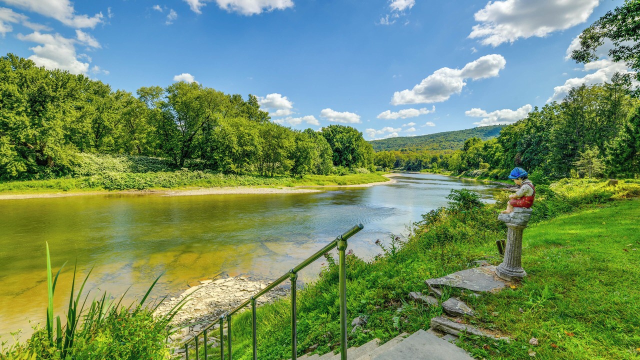 Photo of Others in Susquehanna