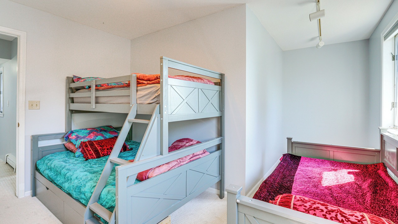 Photo of Bedroom in St. Clair