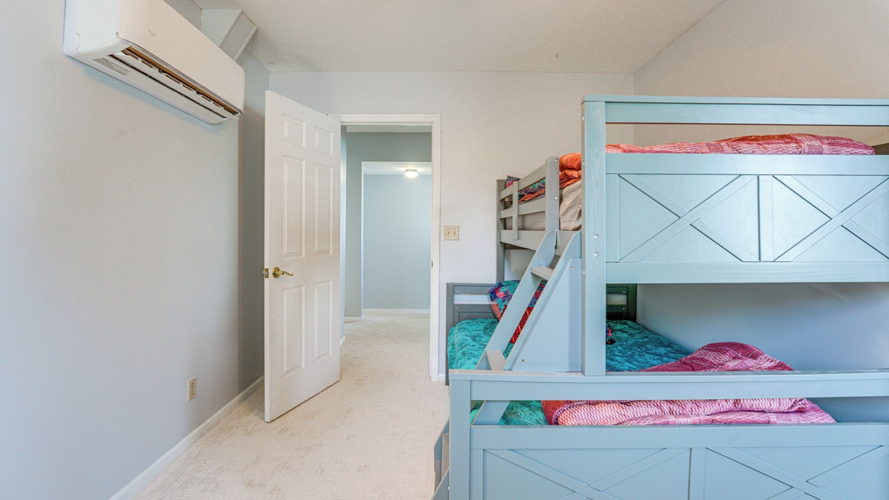 Photo of Bedroom in St. Clair