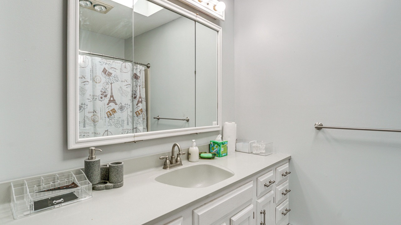 Photo of Bathroom in St. Clair
