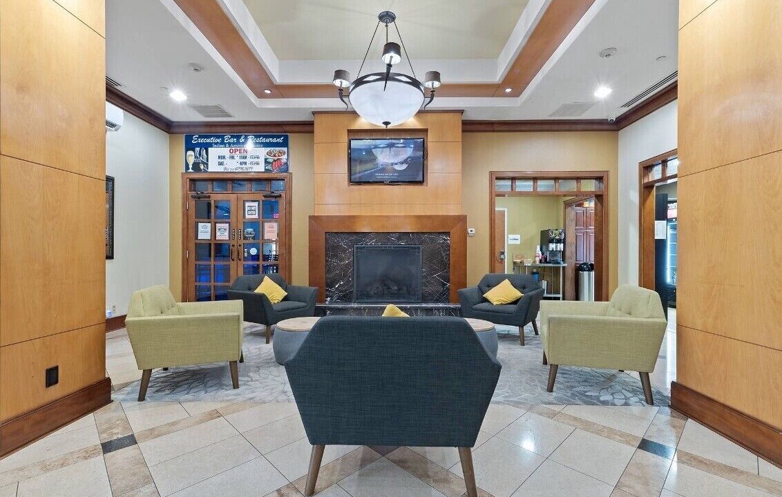 Photo of Livingroom in Carteret