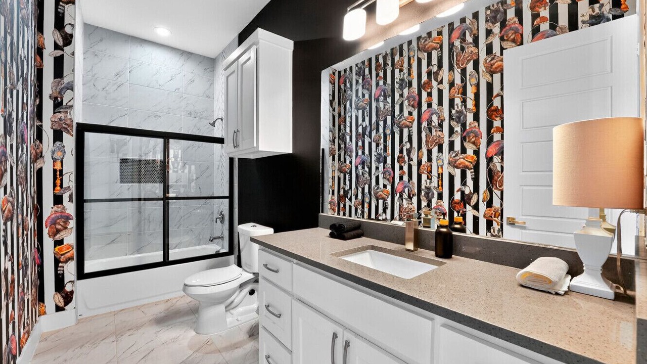 Photo of Bathroom in West Dallas