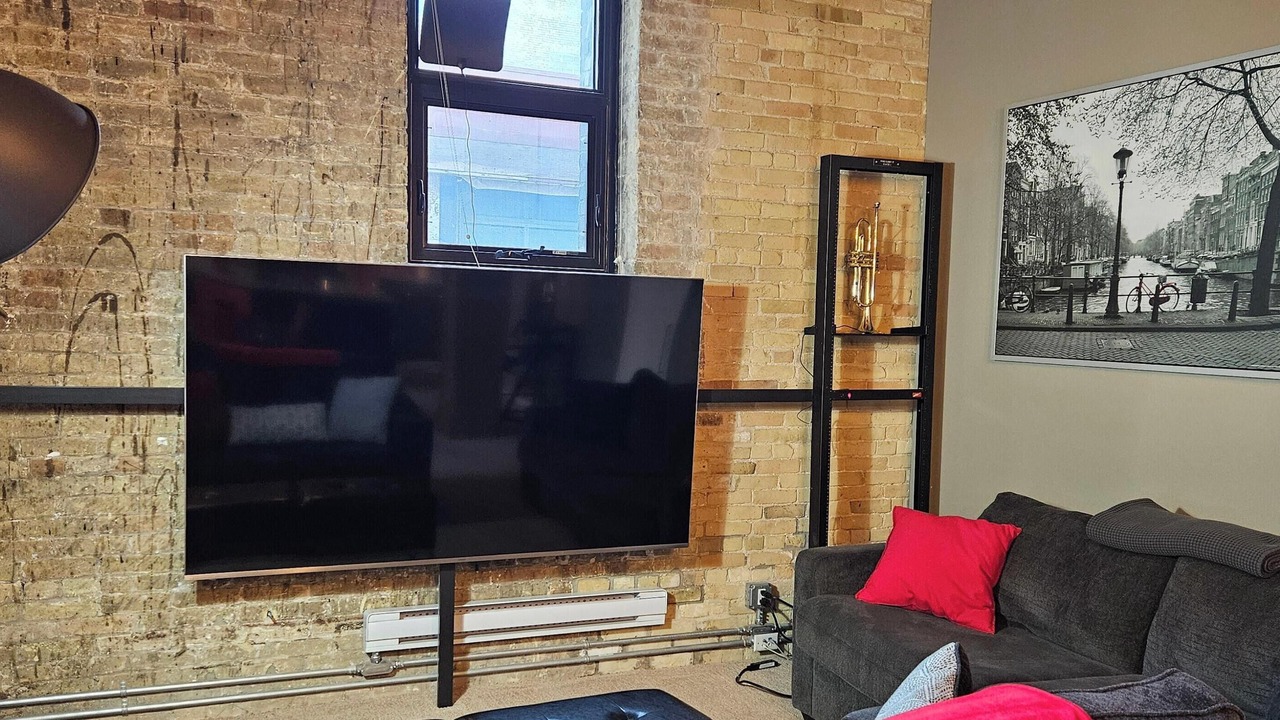 Photo of Livingroom in Exchange District