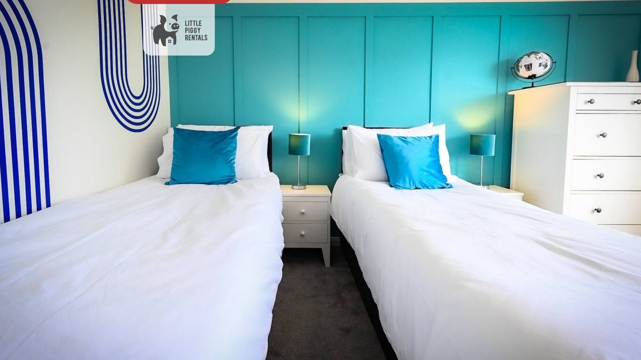 Photo of Others in Luton