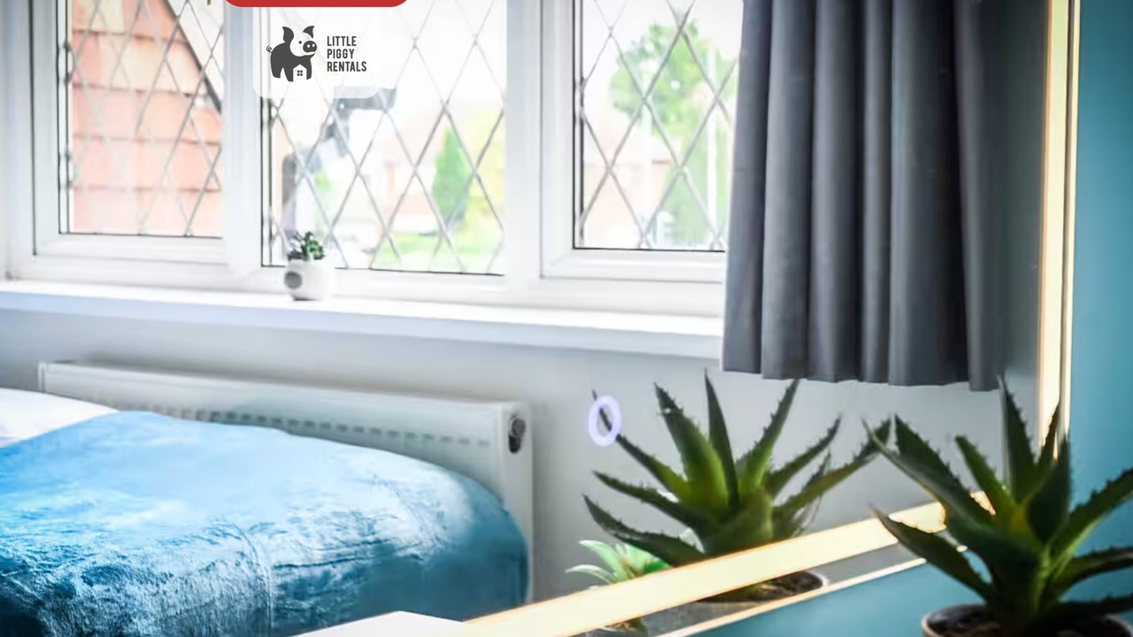 Photo of Others in Luton