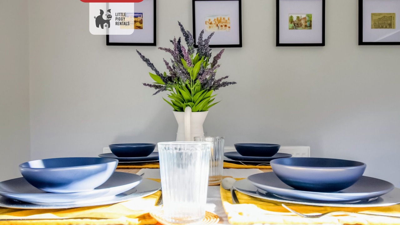 Photo of Others in Hatfield