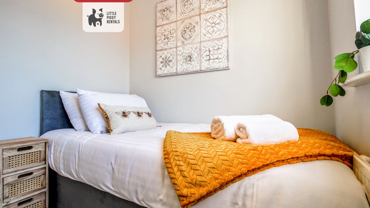 Photo of Others in Hatfield