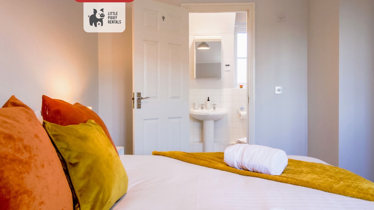 Photo of Others in Hatfield