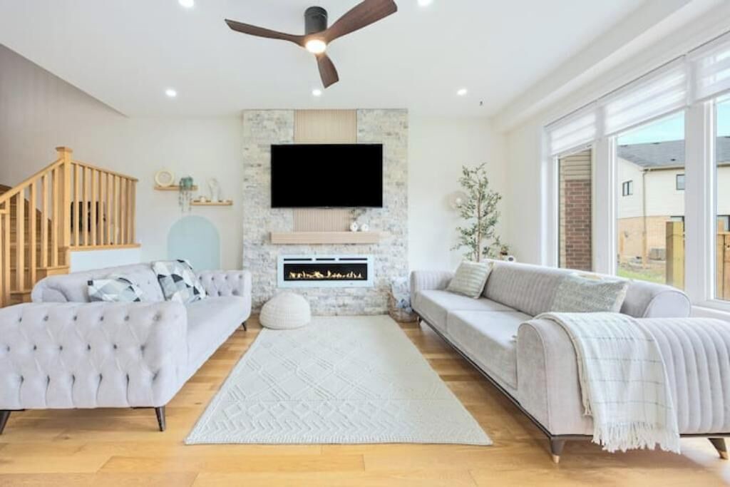 Photo of Livingroom in Hamilton