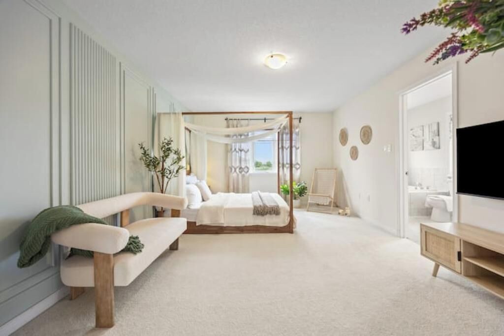 Photo of Bedroom in Hamilton