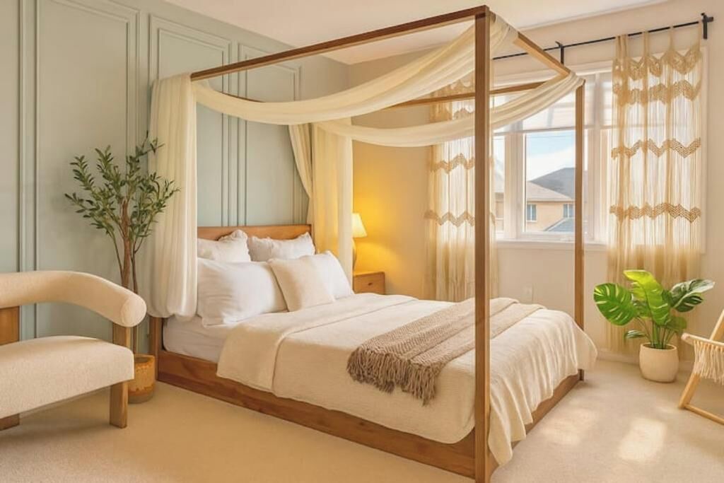 Photo of Bedroom in Hamilton