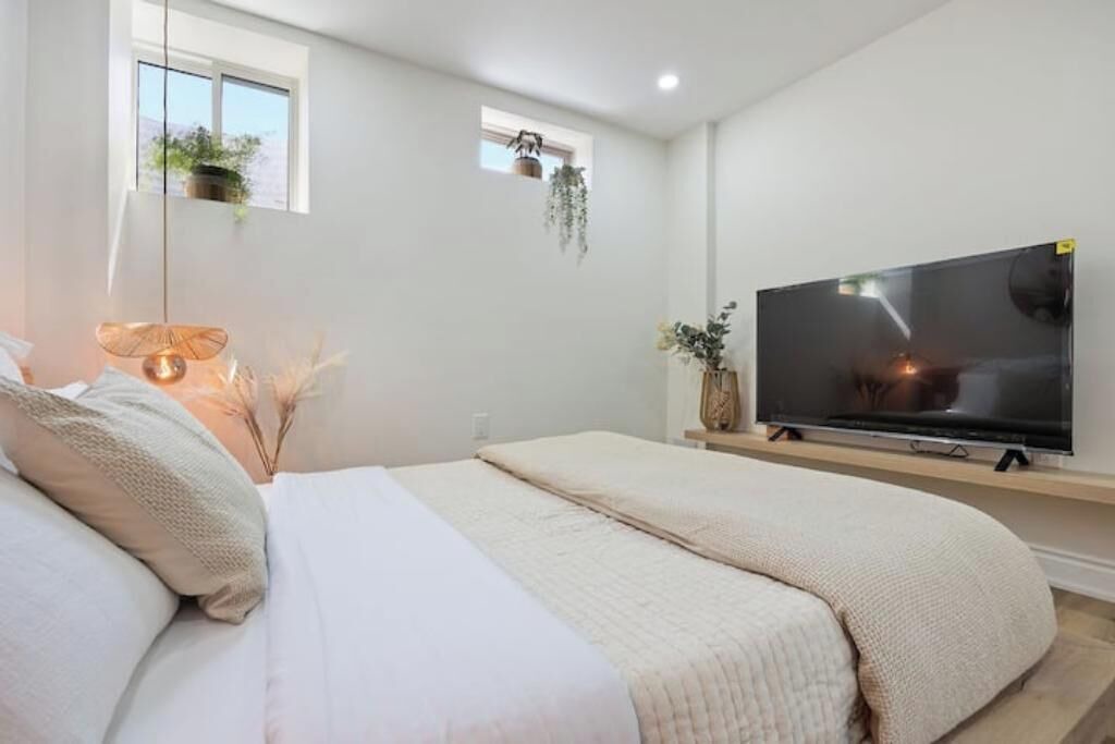 Photo of Bedroom in Hamilton