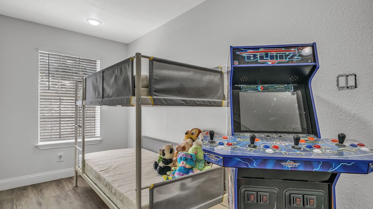 Photo of Bedroom in Seven Coves