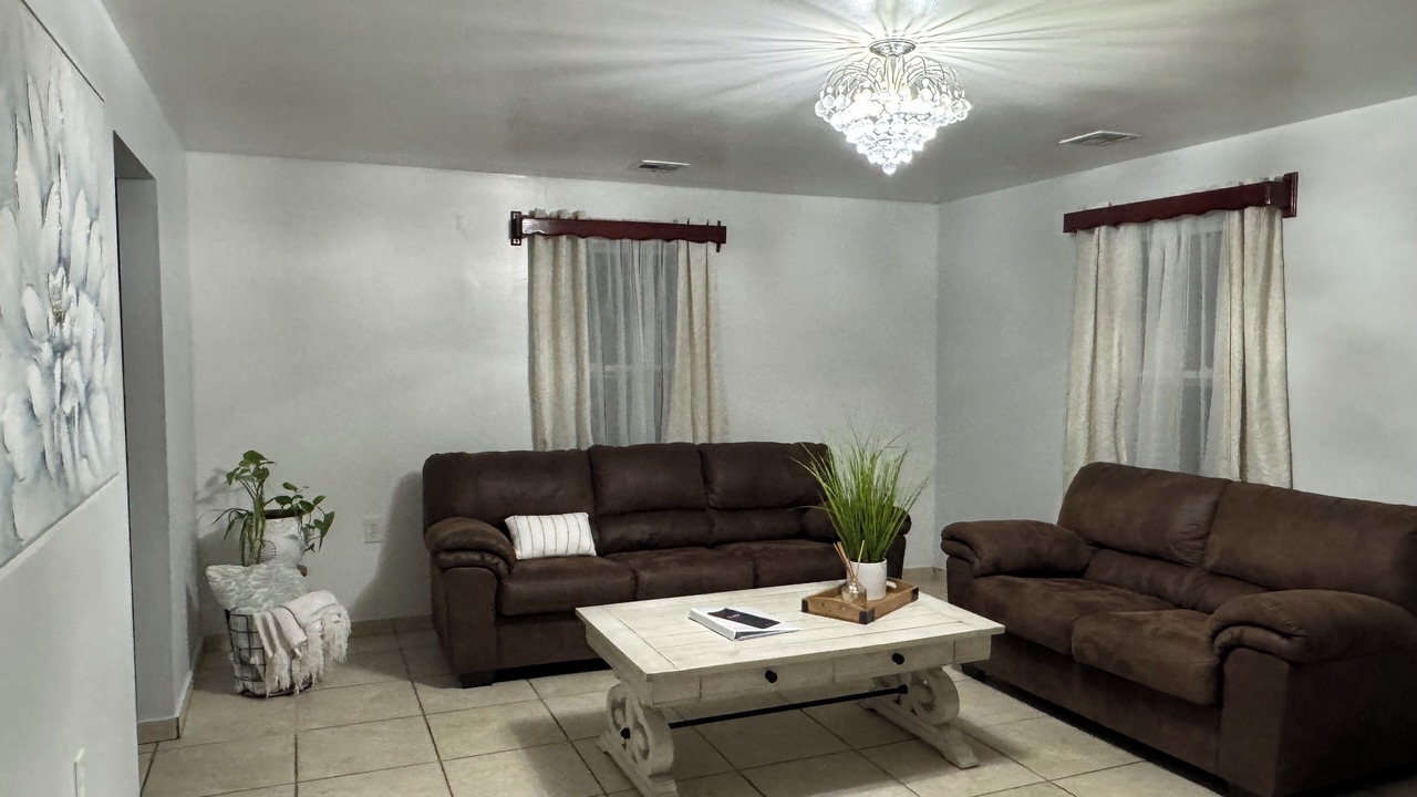 Photo of Livingroom in Montezuma