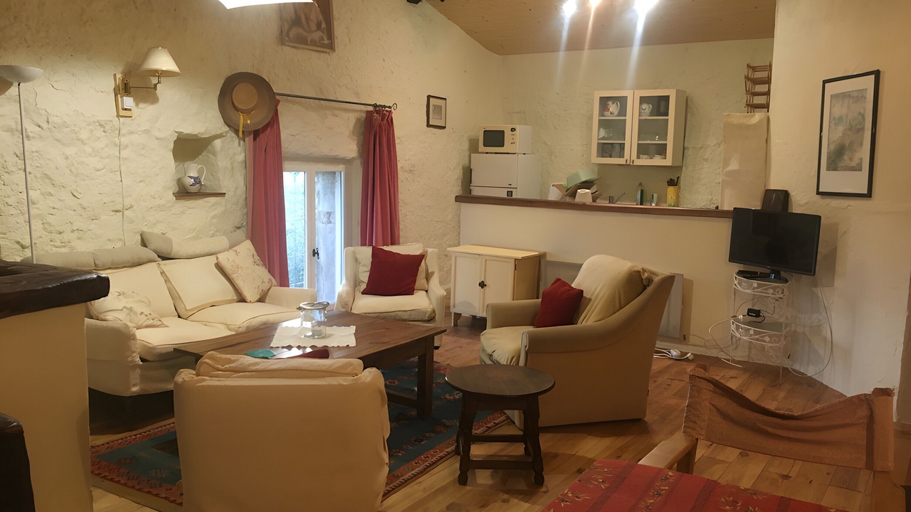 Photo of Livingroom in Sauzet