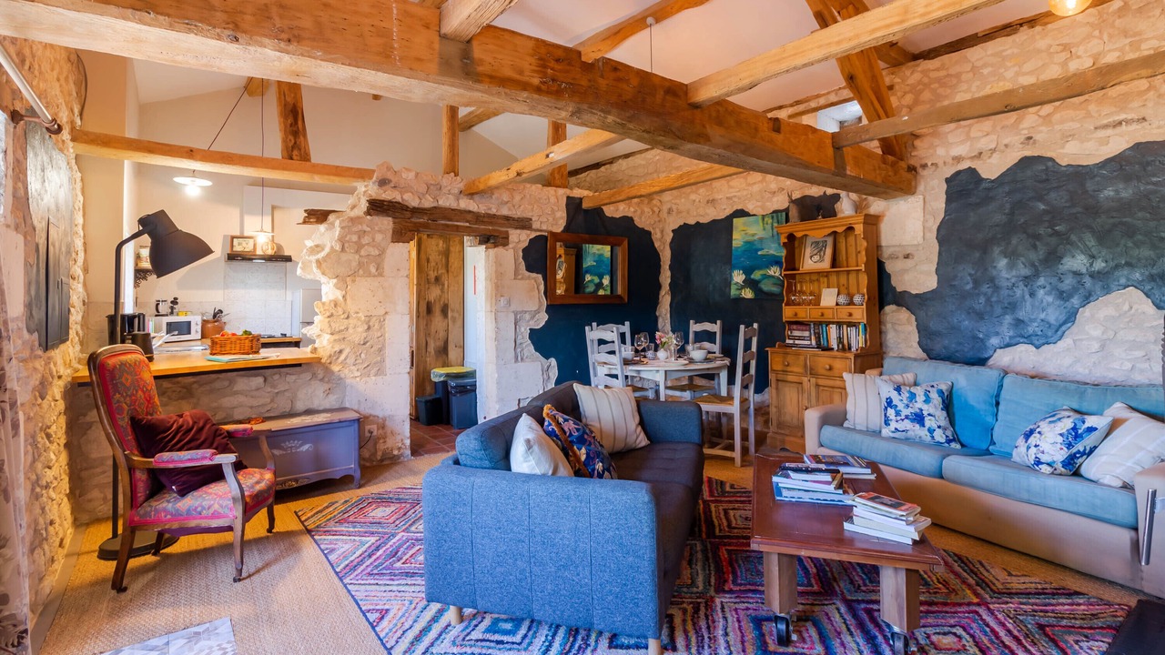 Photo of Livingroom in Saint-Martial-Viveyrol