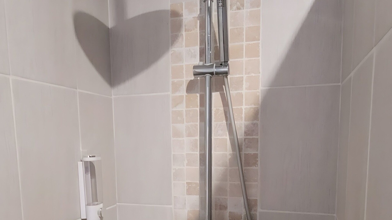 Photo of Bathroom in Tangry