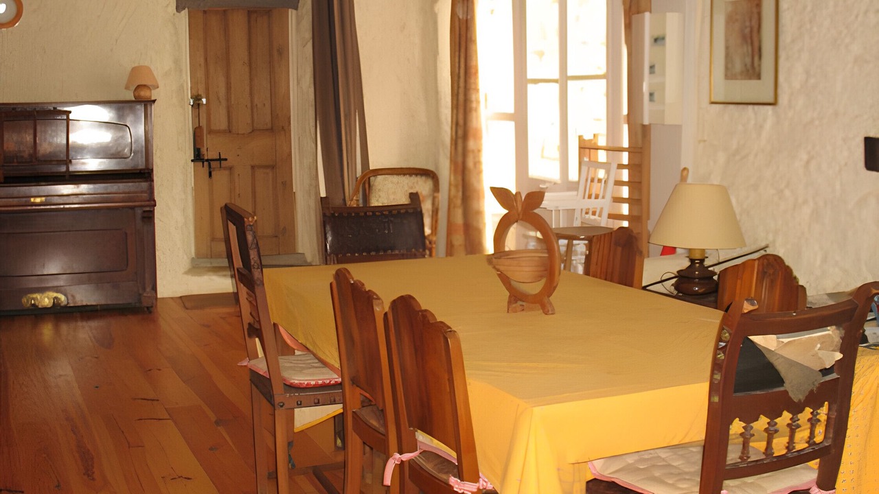 Photo of Others in Sauzet