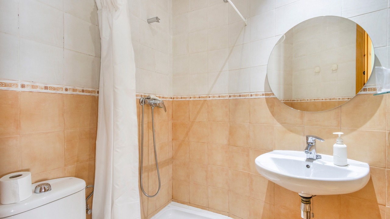 Photo of Bathroom in Conques