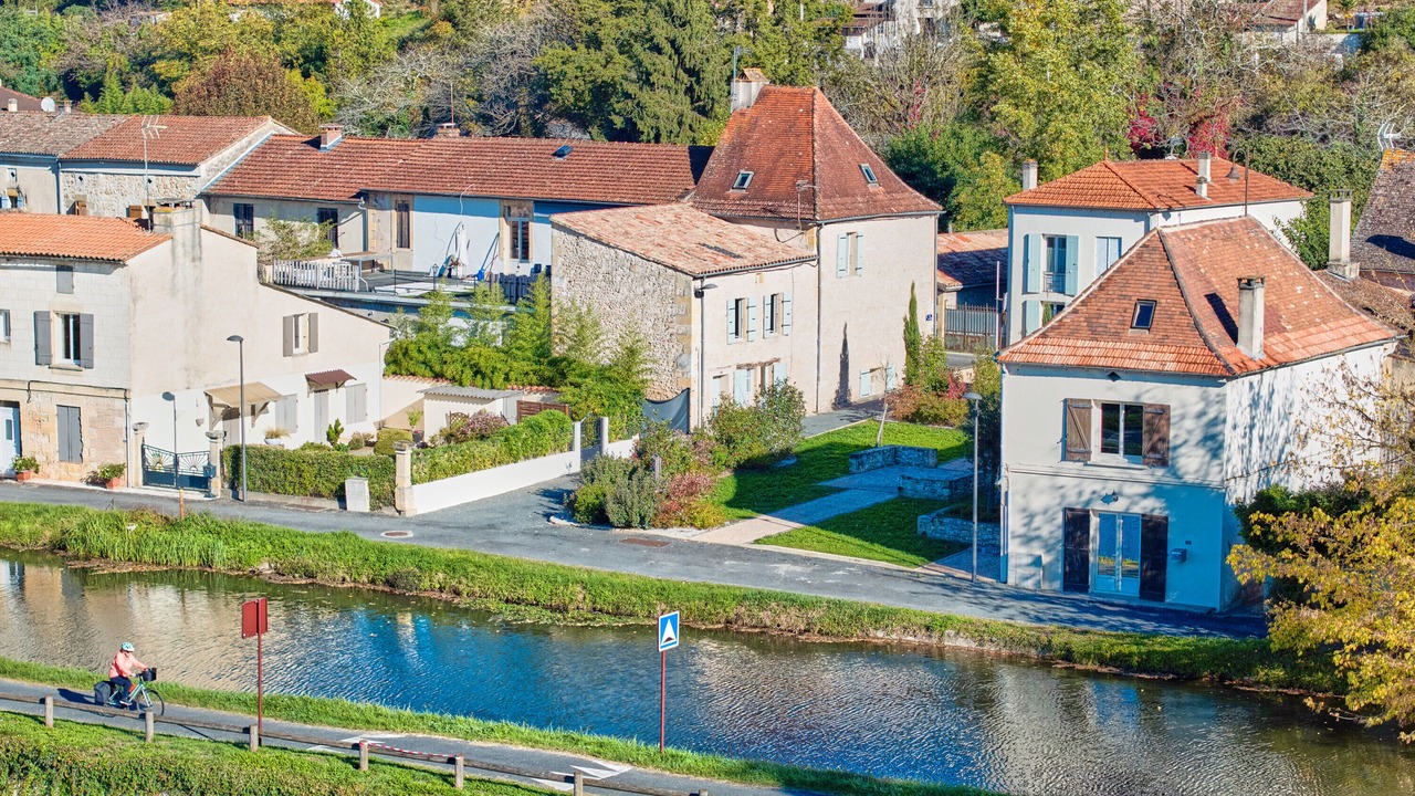Photo of Outdoor in Saint-Capraise-de-Lalinde