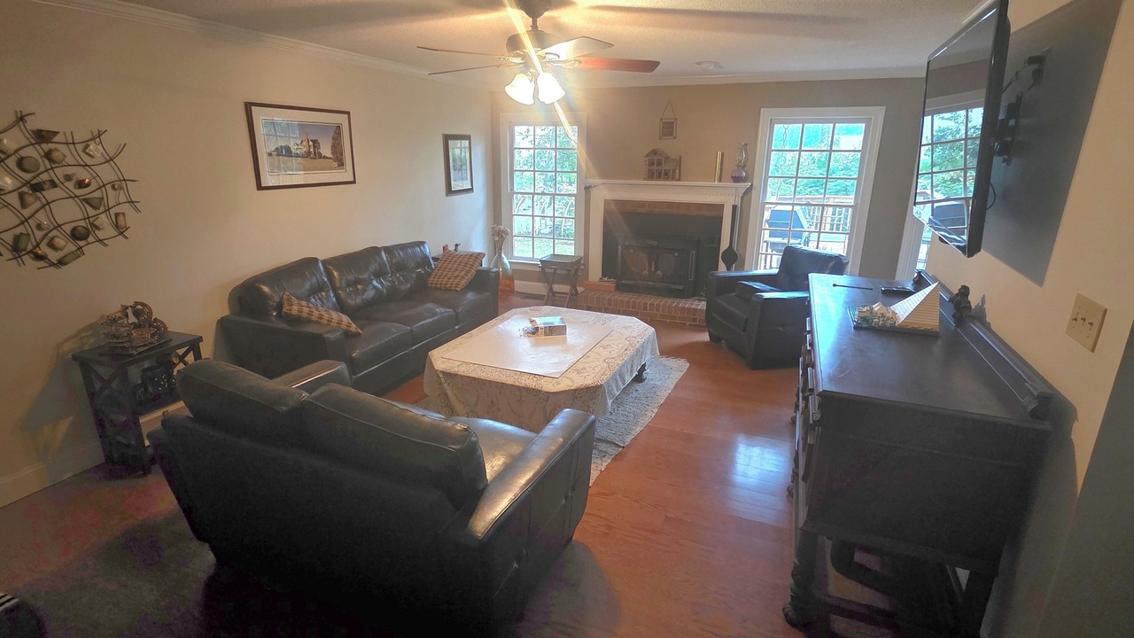 Photo of Livingroom in Wake Forest