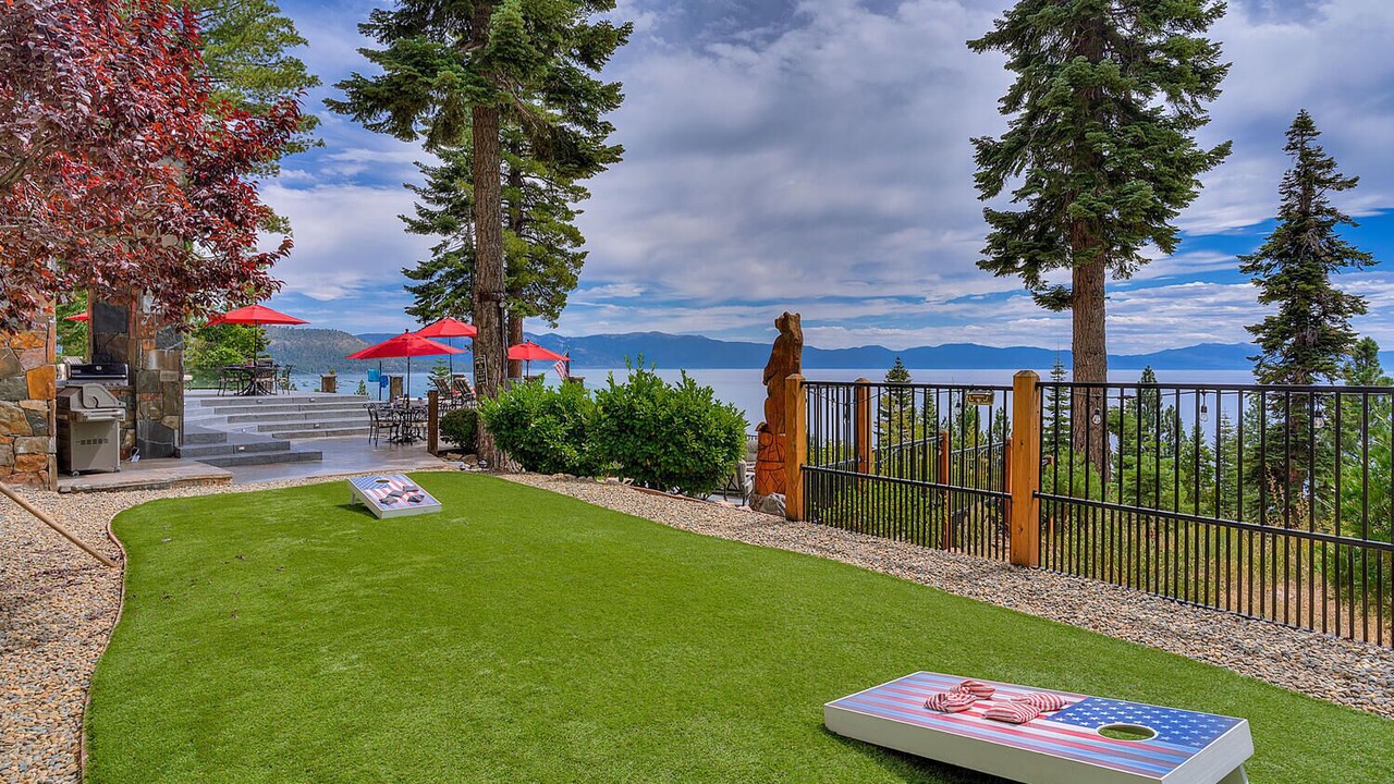 Photo of Patio Balcony in Tahoe Vista