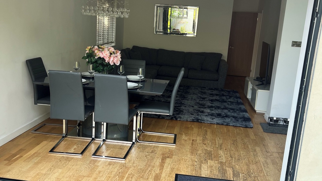 Photo of Outdoor in Banstead