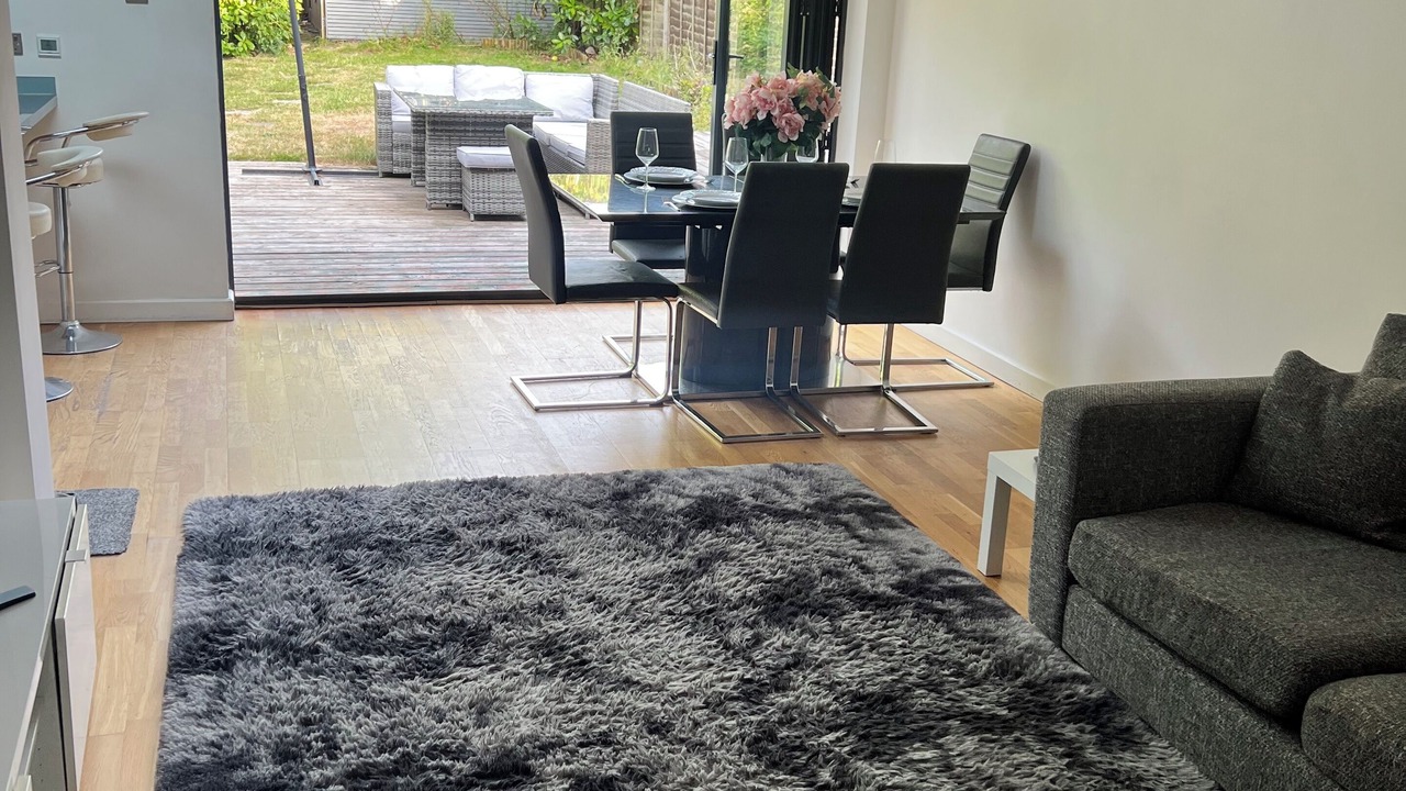 Photo of Livingroom in Banstead