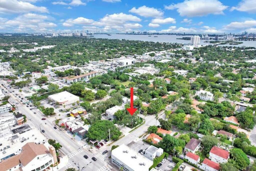 Photo of Outdoor in Northeast Miami