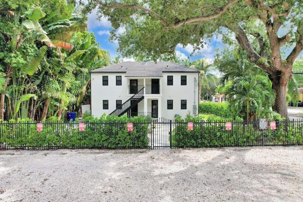 Photo of Outdoor in Northeast Miami