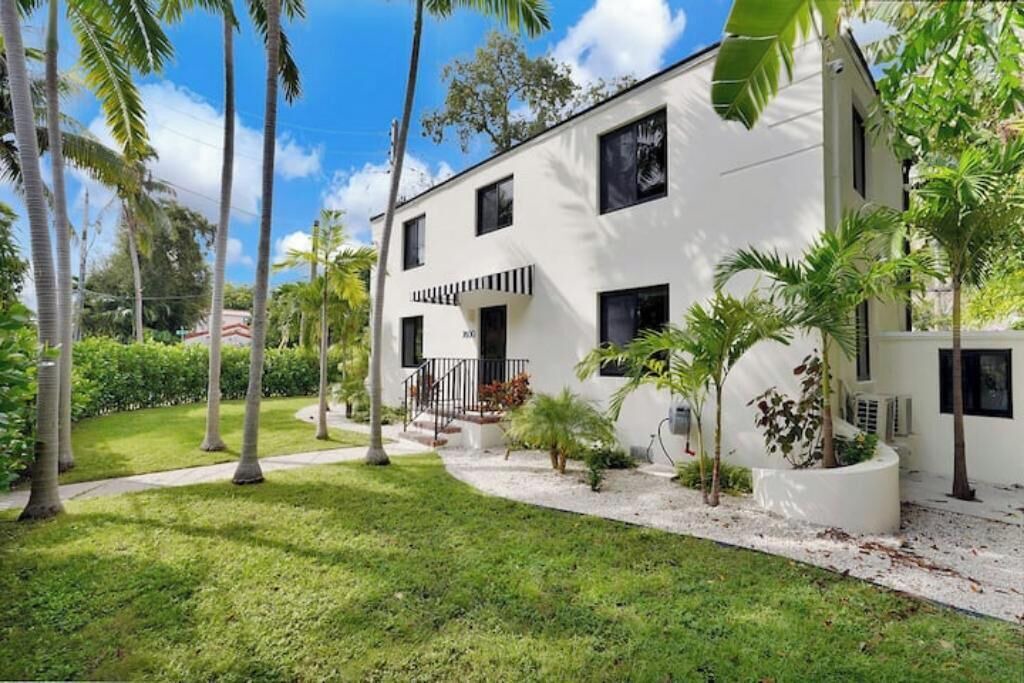 Photo of Outdoor in Northeast Miami
