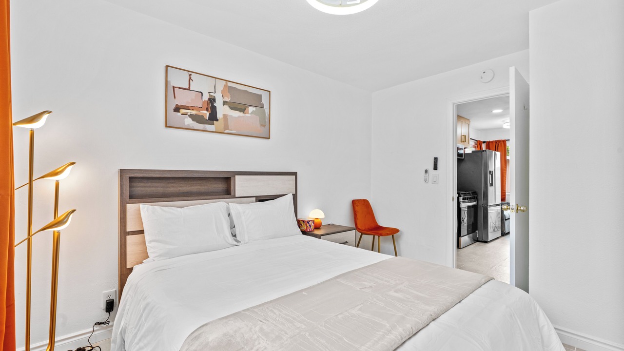 Photo of Bedroom in Tustin