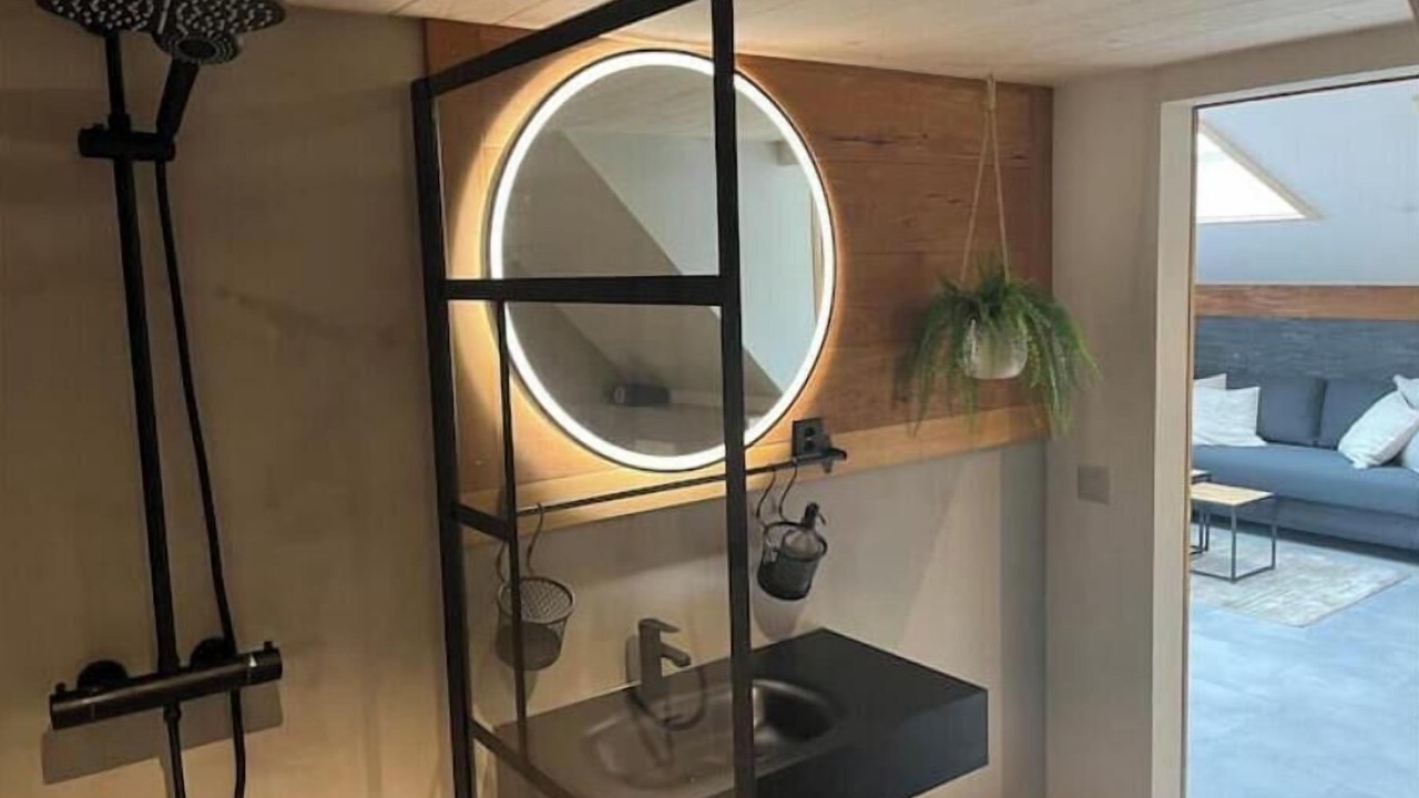 Photo of Bathroom in Boenigen