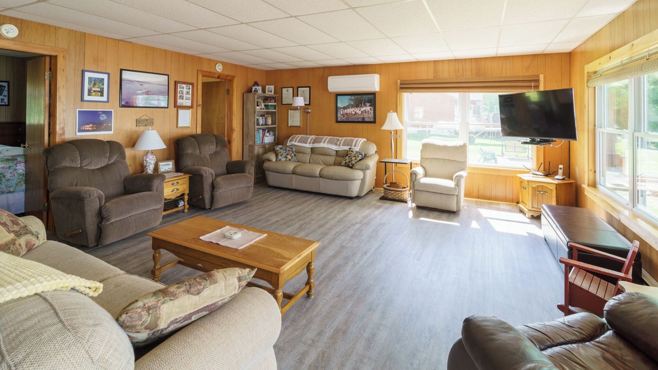 Photo of Livingroom in Willsboro