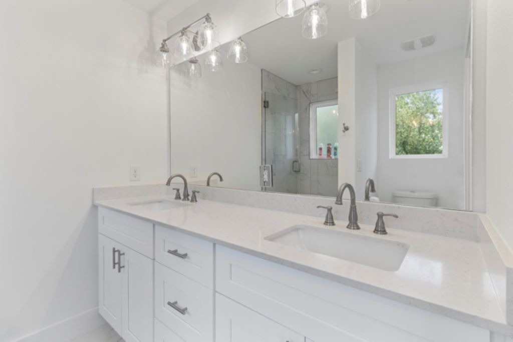 Photo of Bathroom in University Hills and Windsor Park