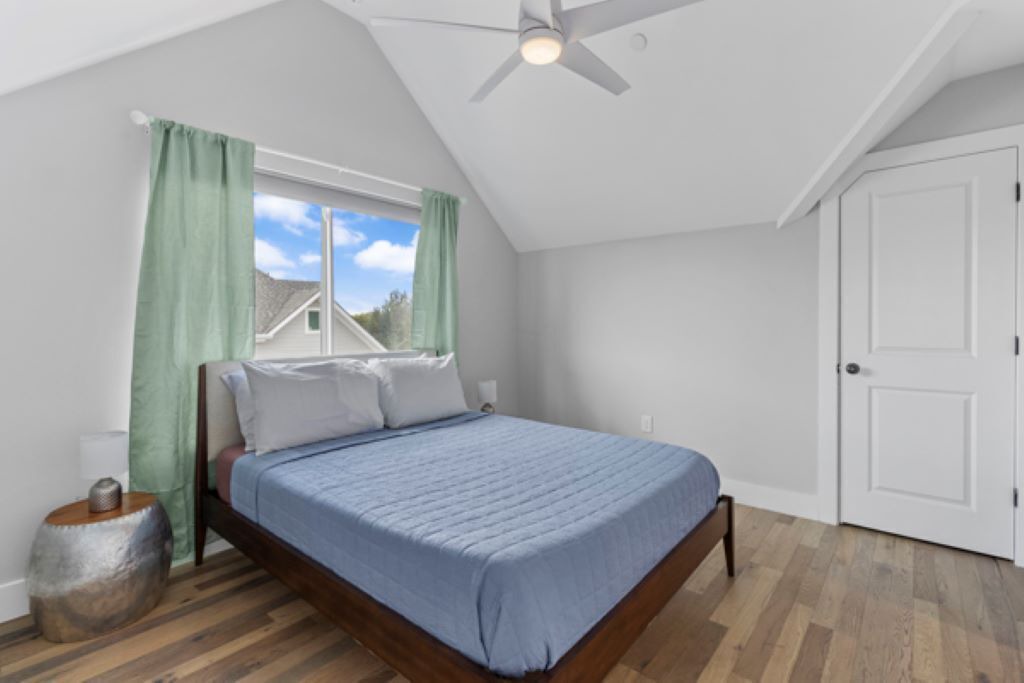 Photo of Bedroom in University Hills and Windsor Park