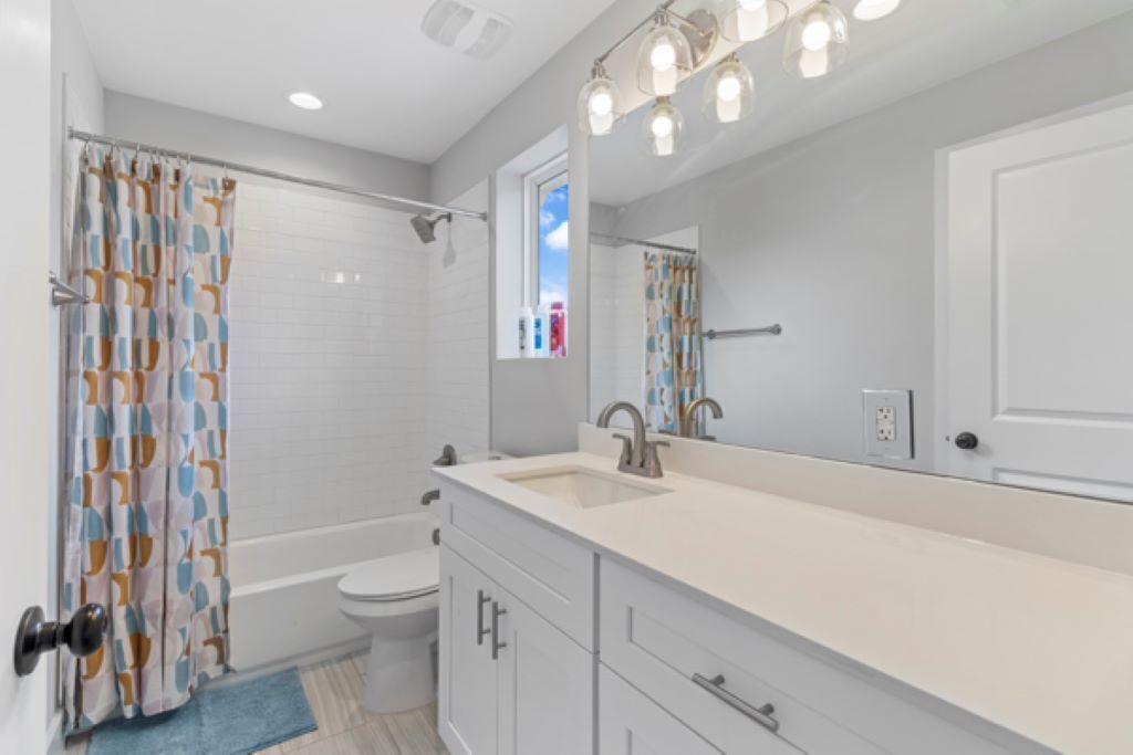 Photo of Bathroom in University Hills and Windsor Park