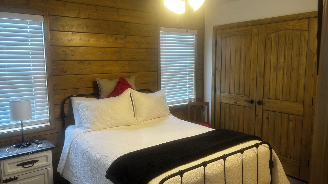 Photo of Bedroom in New Boston