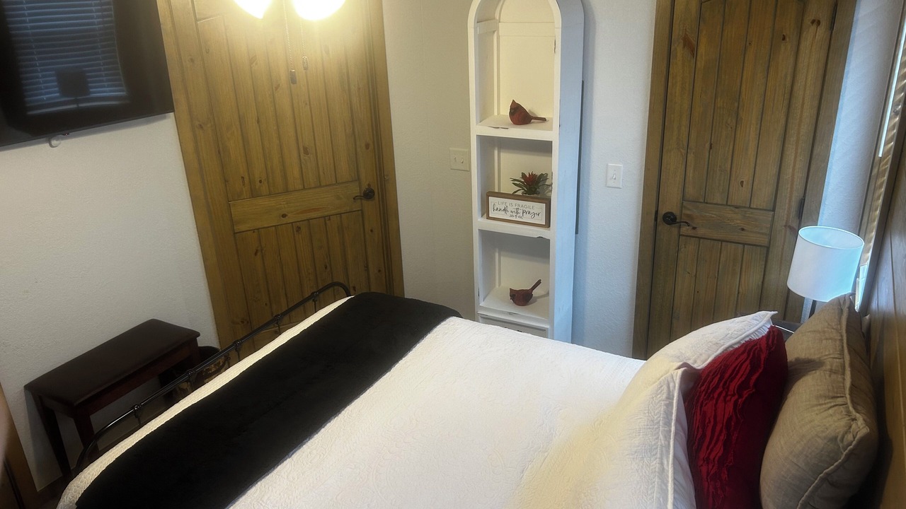 Photo of Bedroom in New Boston