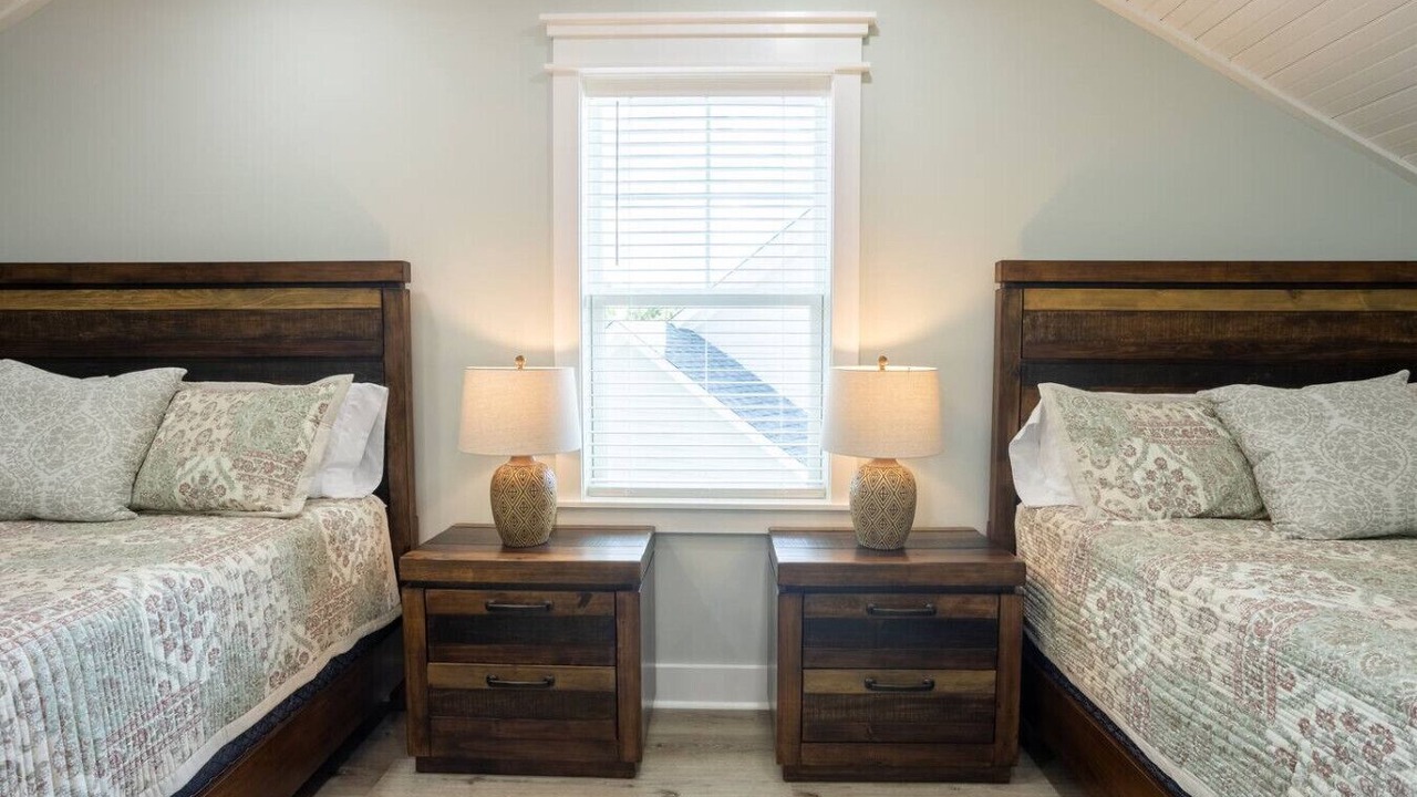 Photo of Bedroom in Greenwood