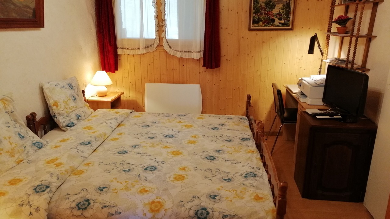 Photo of Bedroom in Les Paccots