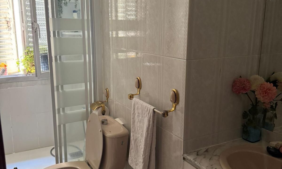 Photo of Bathroom in Ventas