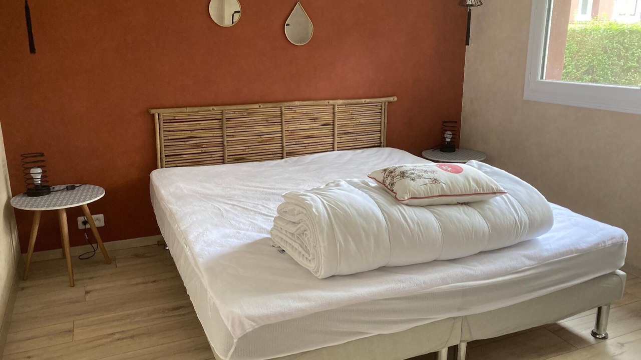 Photo of Bedroom in Fecamp