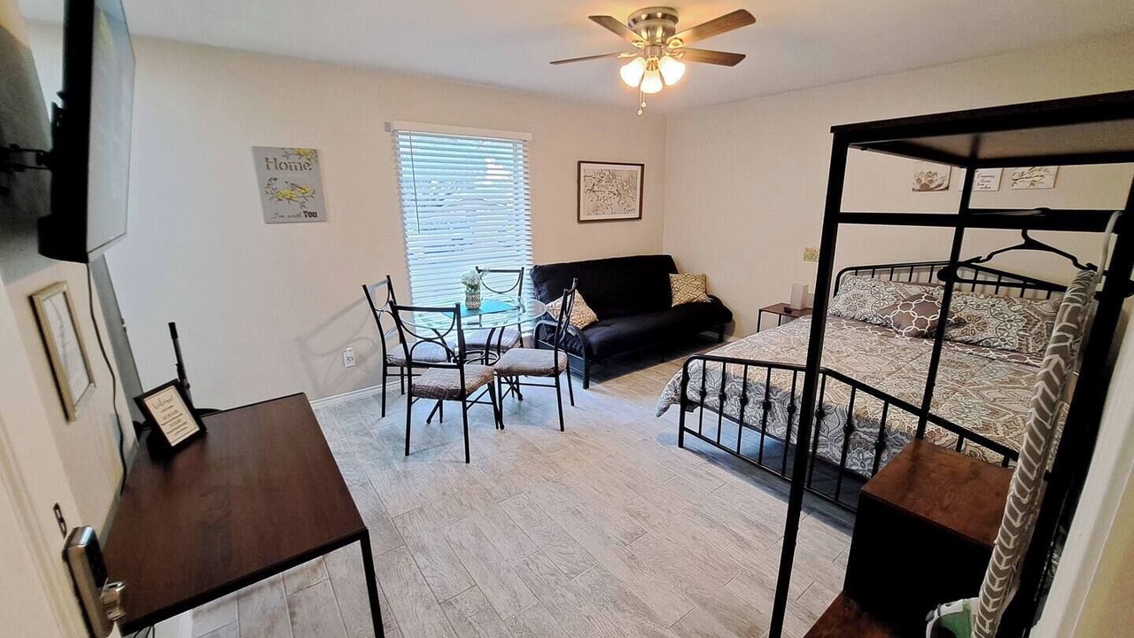 Photo of Bedroom in Lewisville